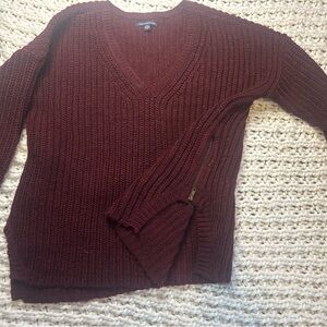 American Eagle Outfitters Burgundy Sweater